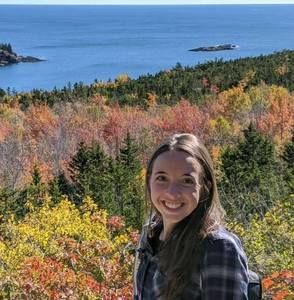 Meet your Posher, Robyn